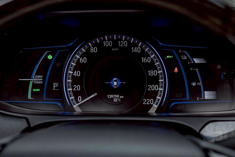 รหัสรถ NP3434 HONDA ACCORD 2.0 HYBRID TECH 2016 16