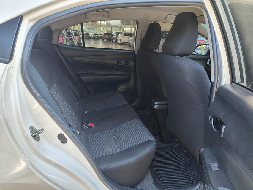 Toyota Yaris Ativ 1.2 E AT ปี 2017 9