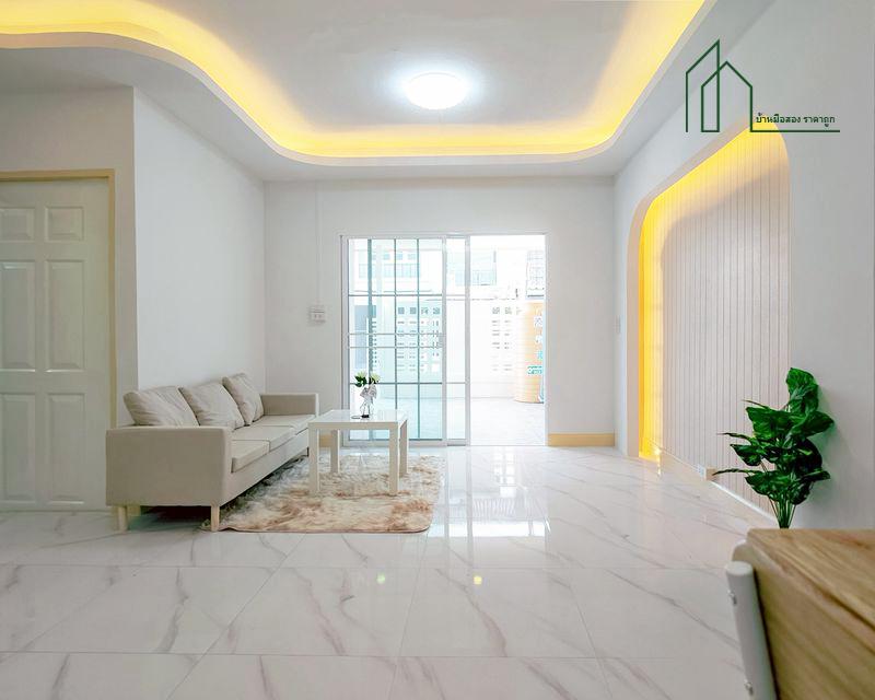 ทาวน์เฮ้าส์ หมู่บ้านพฤกษา 3 บางบัวทอง ฟรีโอน 4