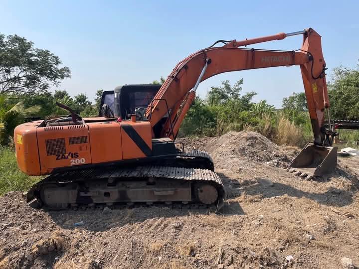 ขาย Hitachi EX 200-2 3