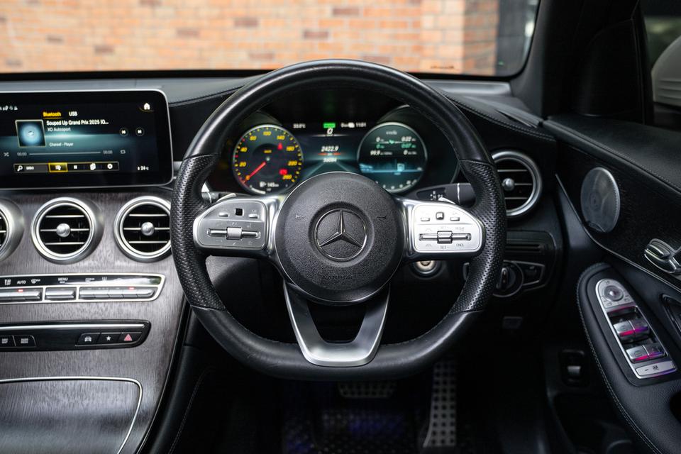 [NEW] “Mercedes-Benz GLC300e AMG 4matic Dynamic” ปี 2020 4