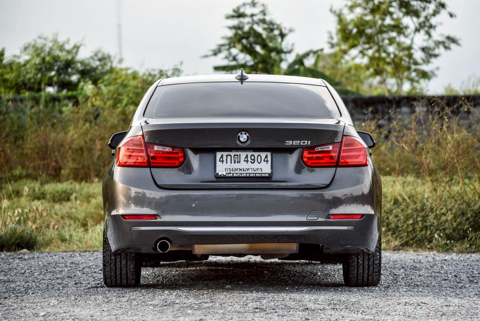 รหัสรถ CBL4904 BMW 320i 2.0 Luxury [F30] AT 2015 4