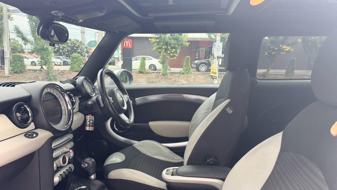 รหัสรถ KPV53 🚗 2010 MINI Cooper S HATCH 3 DOOR 50 Camden รูปที่ 6