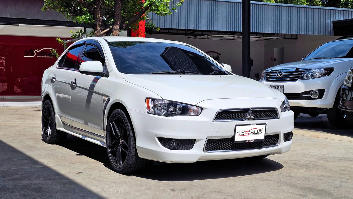 ขายรถ Mitsubishi Lancer EX 1.8GLS LTD Sedan ปี 2012 สีขาว เกียร์ออโต้ รูปที่ 3