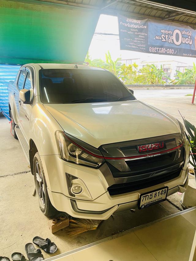 รถกระบะ 4 ประตู Isuzu ปี 2018 ไมล์วิ่งน้อยมาก