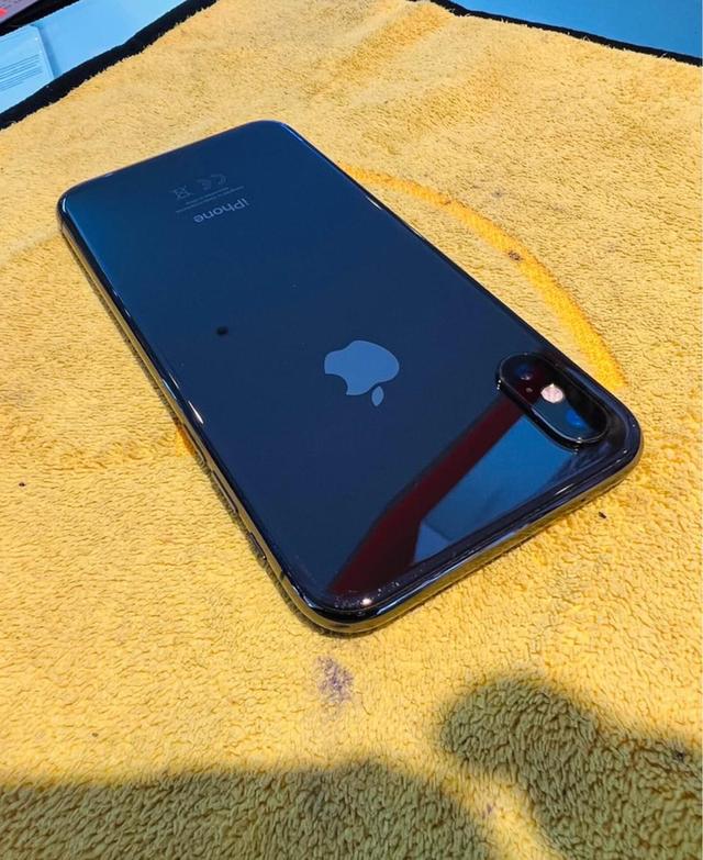 ขาย iphone x ราคาถูก 3