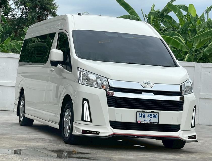 ขาย Toyota Commuter 2.8 ปี24 3