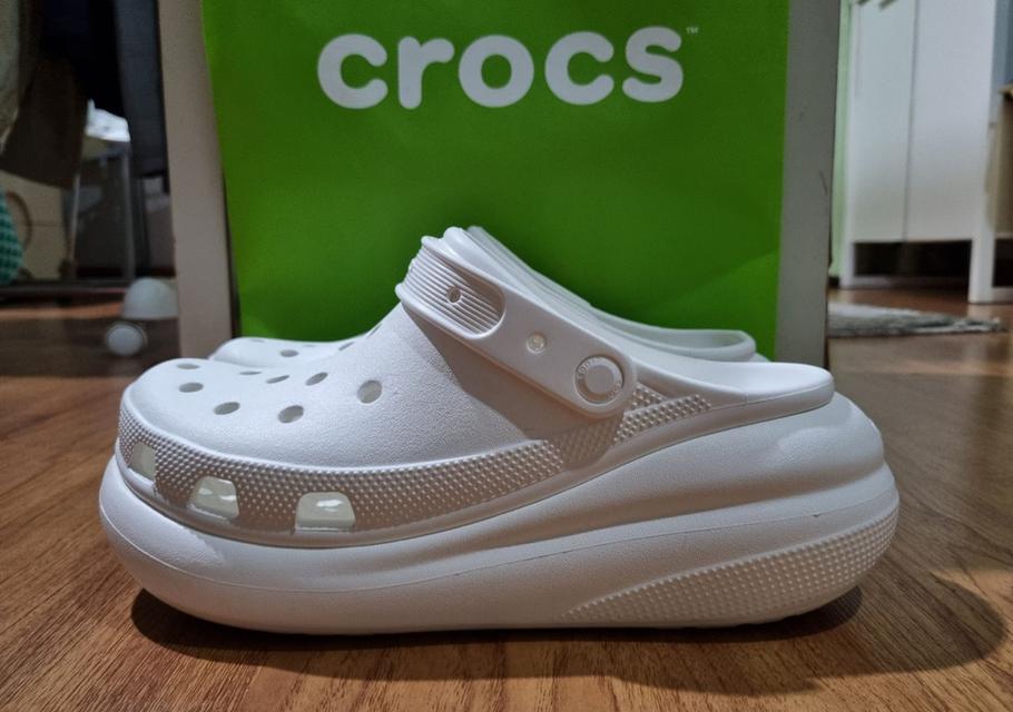 รองเท้า Crocs รุ่น unisex crush clog 3