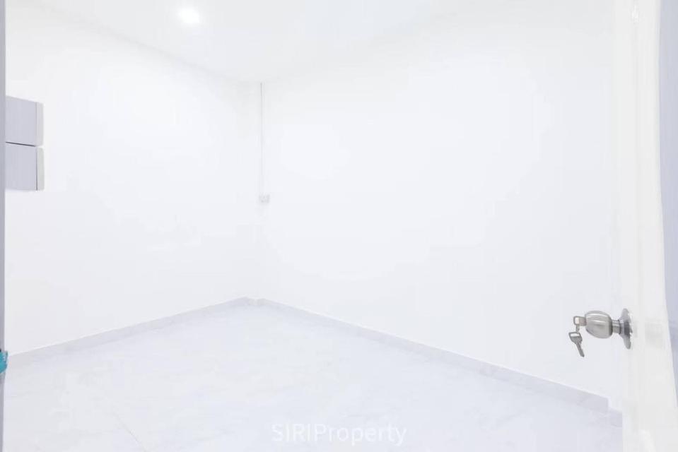 หมู่บ้านศิษฐิโรจน์   ลำลูกกา คลอง1  7