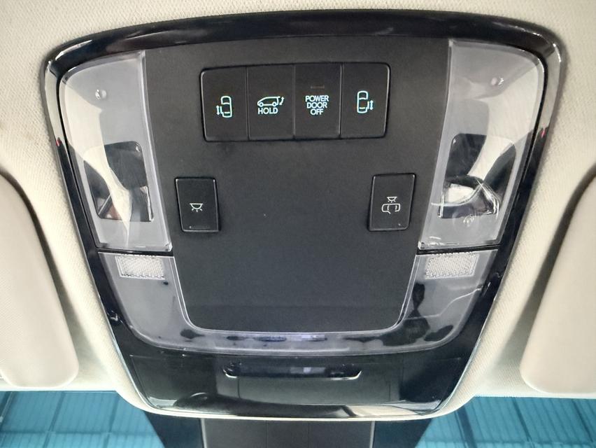 Hyundai Staria 2.2 SEL (ปี 2021) Wagon AT 10
