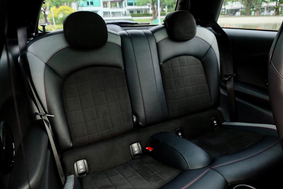 Mini F56 LCI #2 John Cooper Work 16