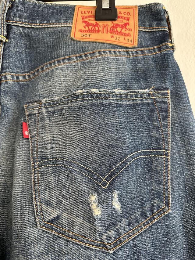 Levi’s ริมแดง 8