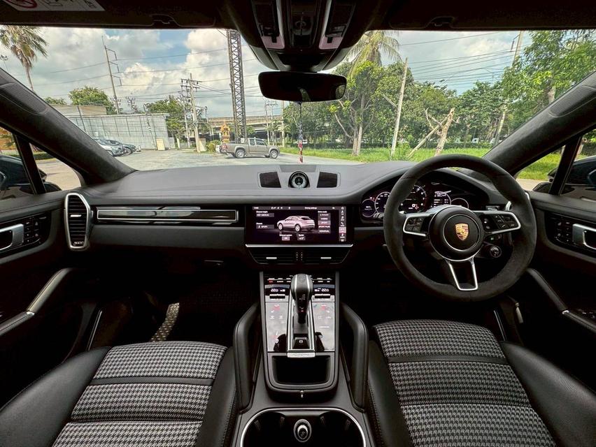 Porsche Cayenne e-hybrid Lightweight Coupe 2020 ไมล์หมื่นกว่าโลเท่านั้น น้อยสุดในตลาด 9