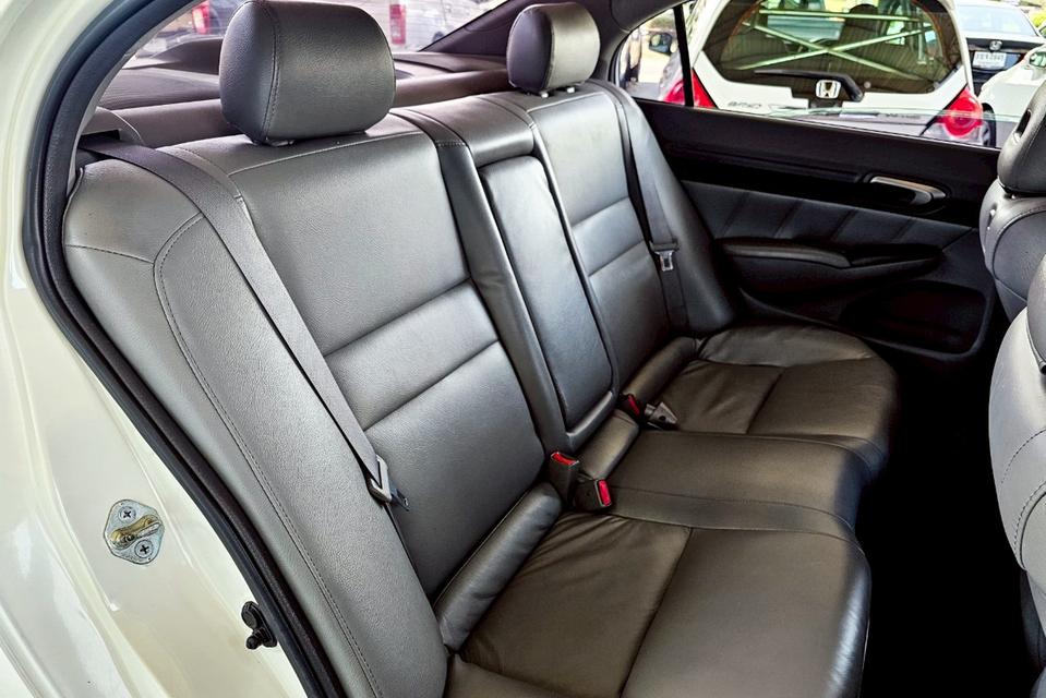 HONDA CIVIC FD 1.8 S A/T 2010 12