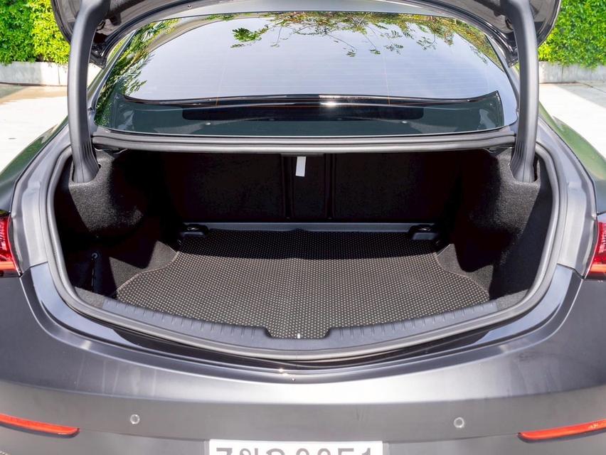 Mercedes-Benz CLE53 3.0 AMG 4MATIC+ Coupe (CKD) โฉม W236 | ปีจด : 2025 รูปที่ 18
