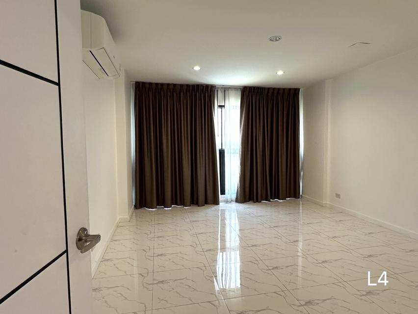 เซ้งคลินิกความงาม ร้านเสริมสวย สปา โรงเรียนสอนความงาม เป็นอาคารพาณิชย์ 4 ชั้น ตึก Stand alone ตึกติดถนนหลักในแหล่งชุมชน เจ้าของปล่อยเอง 20