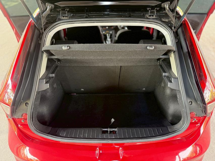🚗 MG 3 1.5 X Sunroof AT 2019 รูปที่ 19