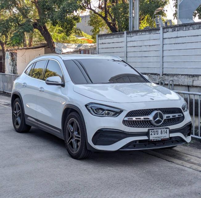 Benz gla200 amg dynamic รุ่นTop มือเดียวป้ายแดง