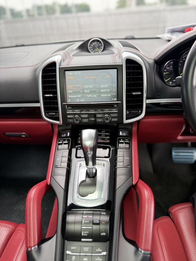 Porsche Cayenne S E-Hybrid ปี 2016 รูปที่ 13