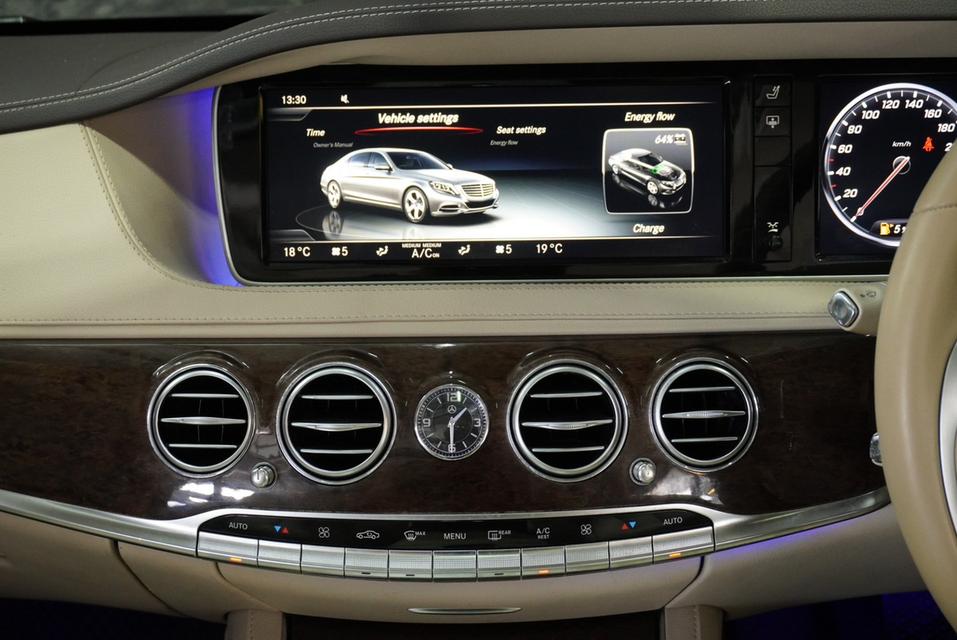 รหัสรถ JRS1148 Mercedes-Benz S300 Hybrid ปี 2015 สีดำ 13