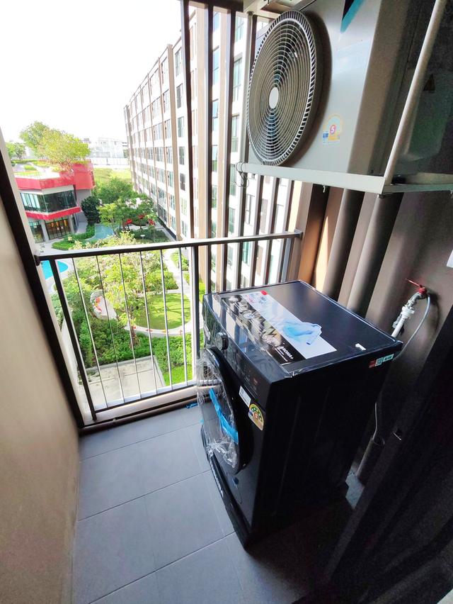 ขายคอนโด Atmoz Flow Minburi ชั้น 5 ห้องมุมเป็นส่วนตัว วิวสระว่ายน้ำ เฟอร์นิเจอร์ครบ พร้อมเข้าอยู่ 9