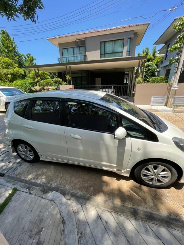 ขายด่วน Honda Jazz Hybrid 2012 4