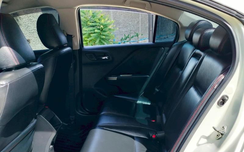 HONDA  CITY 1.5 SV ปี 2016 15
