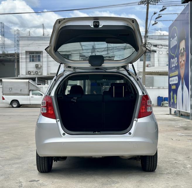 Honda Jazz 1.5 V /AT ปี 2008  6
