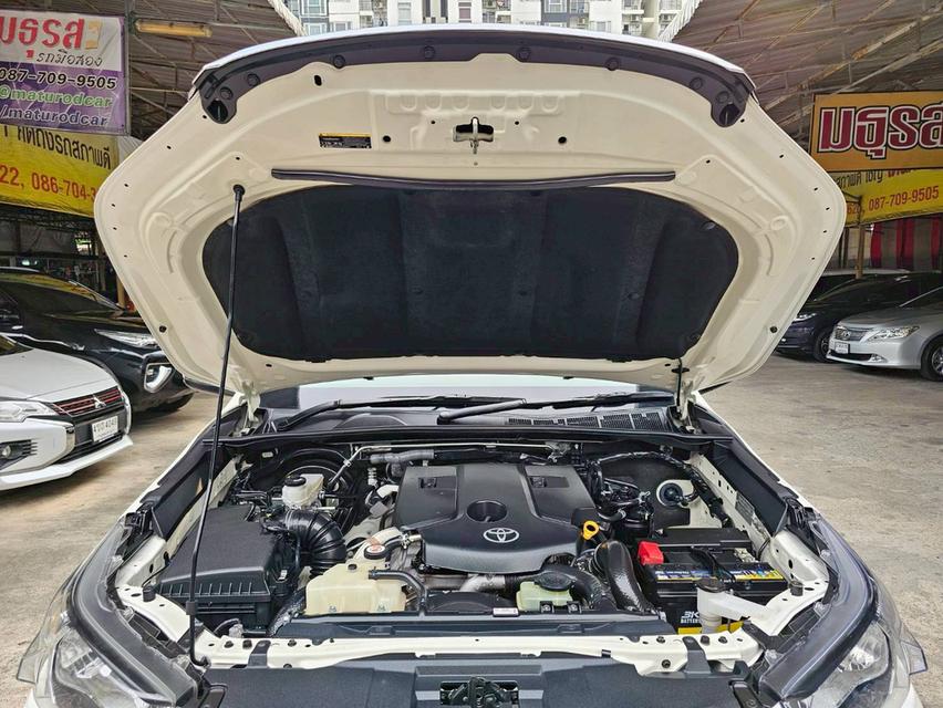 TOYOTA HILUX REVO 2.4 SMARTCAB ENTRY Z-EDITION ปี 21 MT