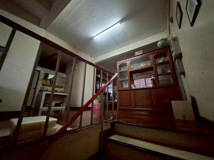 ขายด่วนราคาต่ำสุด อาคารพาณิชย์ 2 คูหา 4 ชั้น บนถนนศรีนครินทร์ ใกล้BTS ศรีลาซาล (N.1212) 11