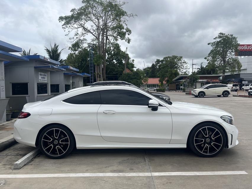 รหัสรถ KPV563 BENZ C200 COUPE AMG 2020/23