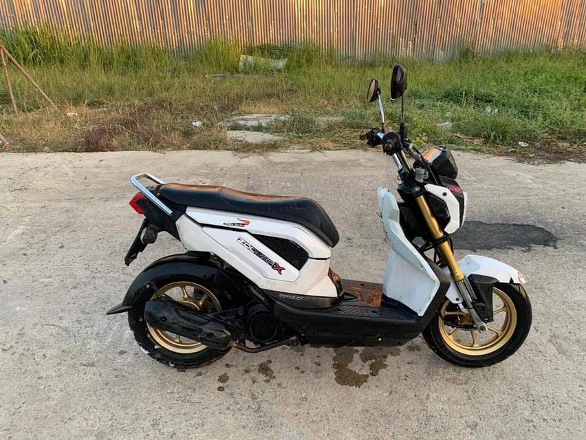 ส่งต่อมอไซร์​Honda Zoomer X 4