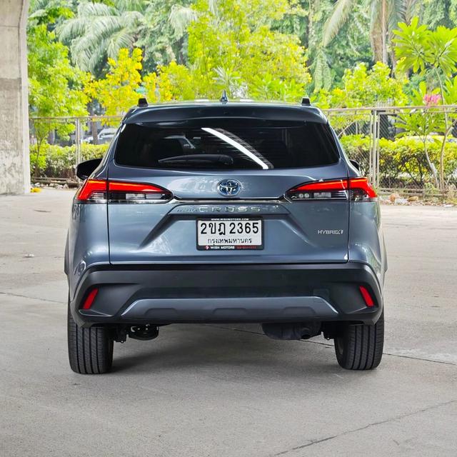 2021 Toyota Corolla CROSS 1.8 HYBRID PREMIUM SAFETY AT รถสวย มือเดียวป้ายแดง ไมล์น้อย รูปที่ 6
