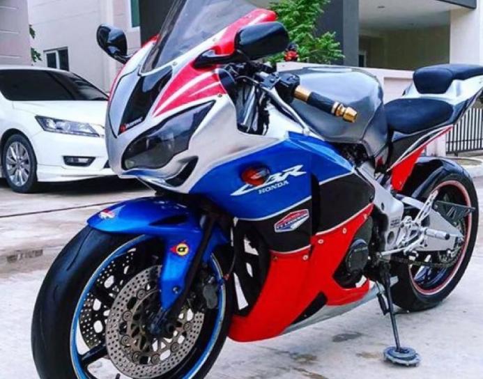 ขาย Honda CBR400 มือสอง