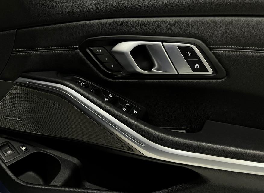 BMW 330e M Sport ปี 2021 รถมือเดียวป้ายแดง 15