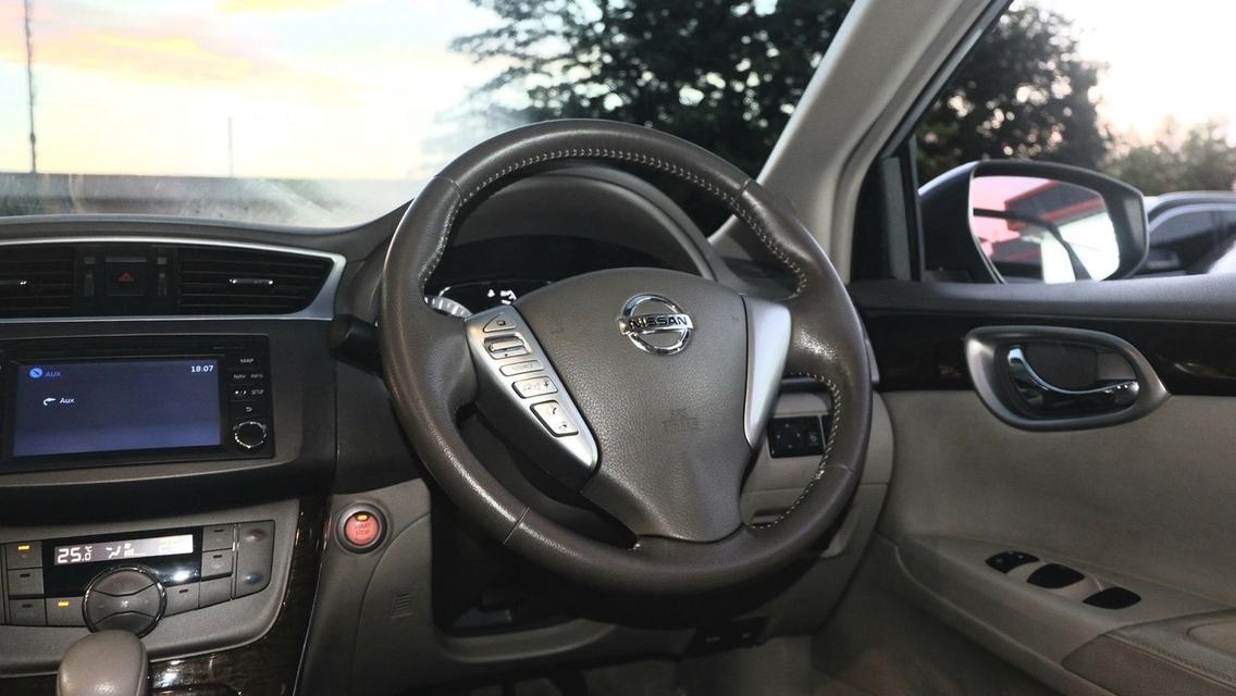 (แจ้งรหัสรถ KN1923) NISSAN SYLPHY, 1.8V NAVI ปี2013 ประกันป.1 รูปที่ 8