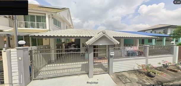 ให้เช่า บ้านเดี่ยว ซอยนวมินทร์ 81 หมู่บ้านโชคชัย คลองจั่น มีที่จอดรถ 2คัน 1