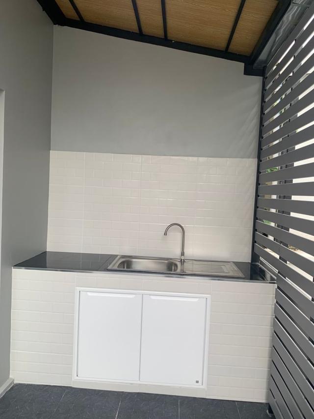 🏠 ขายทาวน์เฮาส์ 2 ชั้น หมู่บ้านเดอะคัลเลอร์ อารียา เฟส 2 📍 ถนนสุเหร่าคลองหนึ่ง 15 | แขวงบางชัน เขตคลองสามวา กรุงเทพฯ 8