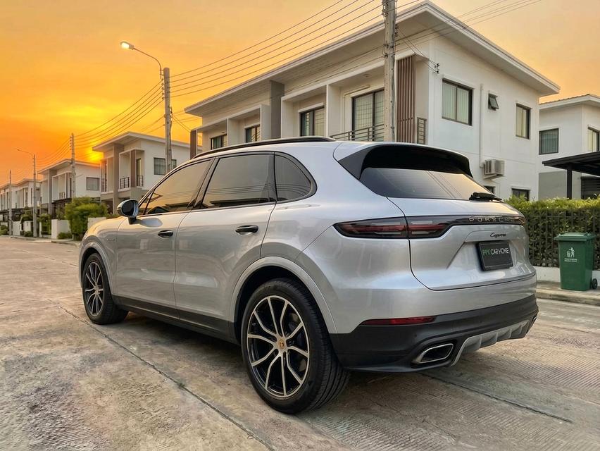 ปี 2022/21 Porsche Cayenne E-Hybrid Coupe 3.0 5 ⭐️⭐️⭐️⭐️⭐️ รูปที่ 2
