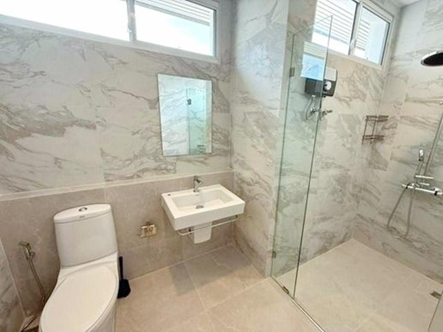 หลังมุม เดอะ พาซิโอ มอลล์ 2.2 กม.รพ.จุฬารัตน์7 500 ม. คฤหาสน์ 2 ชั้น ตกแต่งครบ 3-4นอน 3 น้ำ พระราม9 อ่อนนุช ARL บ้านทับช 4