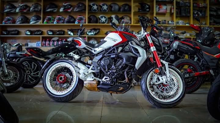 MV Agusta Brutale สภาพนางฟ้า