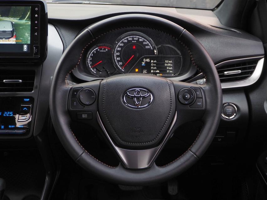 TOYOTA YARIS 1.2 PREMIUM ปี 2024 15