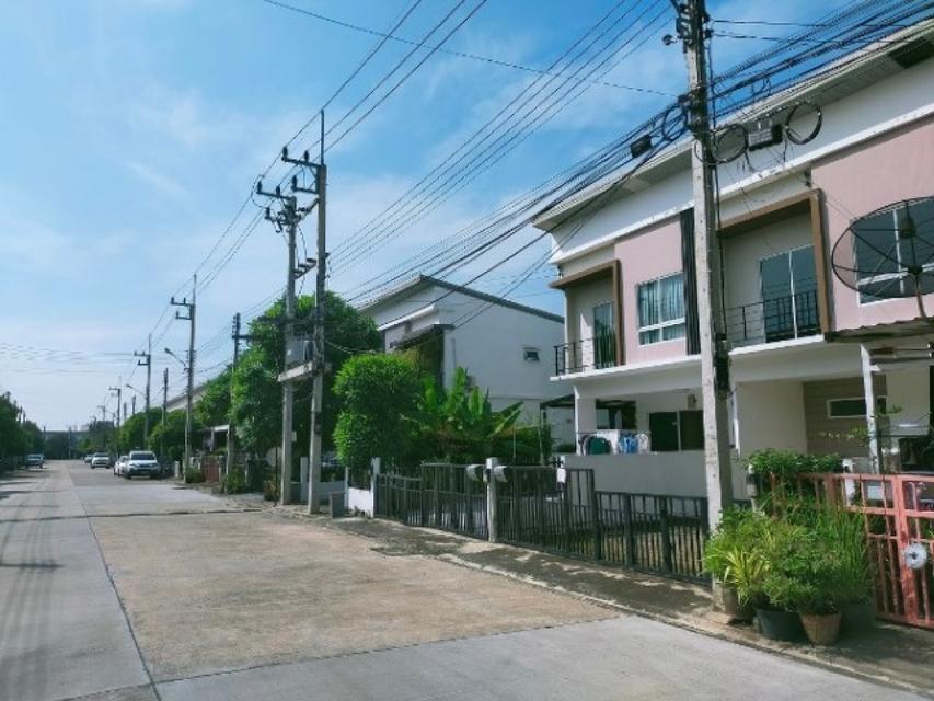 ขาย ทาวน์โฮม The Trust Townhome Rangsit-Klong 1 104 ตรม 26 ตรว 2