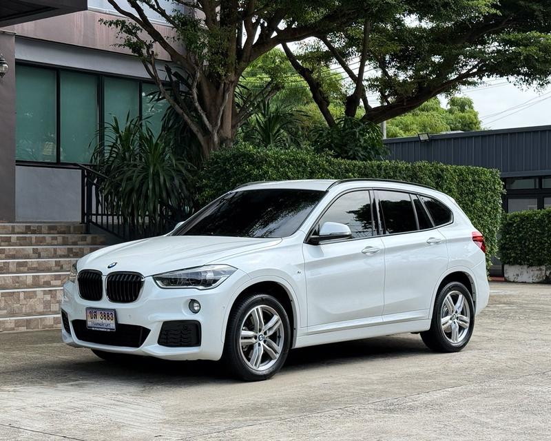 2019 BMW X1 20D MSPORT  รถมือเดียวออกป้ายแดง รถวิ่งน้อย เข้าศูนย์ตามระยะ รถไม่เคยมีอุบัติเหตุครับ รูปที่ 4