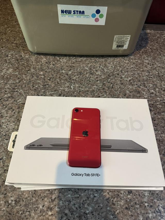 ขายๆๆๆถูกๆๆไอโฟนSE2สีหายากRed Product Limited Eidition 128กิ๊กสูนTrueใช้งานปกติหมดทุกๆฟังชั่นเครื่องรีสโตได้ตลอดไม่มีติดไอคราว Model TH/A ( เครื่องเดิ รูปที่ 2