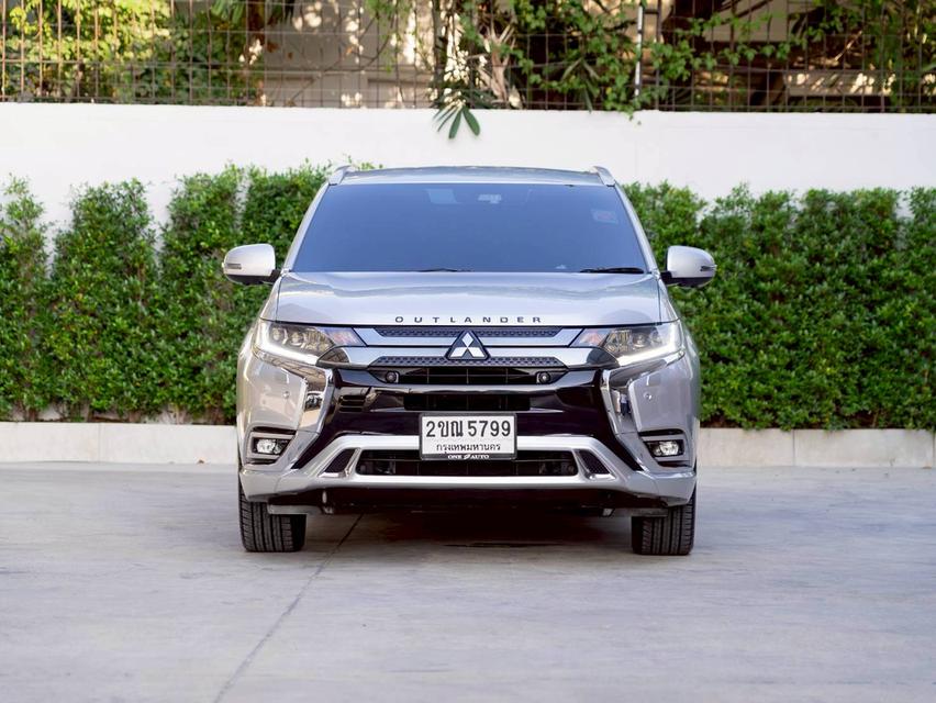 Mitsubishi Outlander Phev 2.4 GT Premium 4wd ปี 2021 ♨️ #ประกันเครื่องเกียร์3ปี / 30,000 km. ♨️ 6
