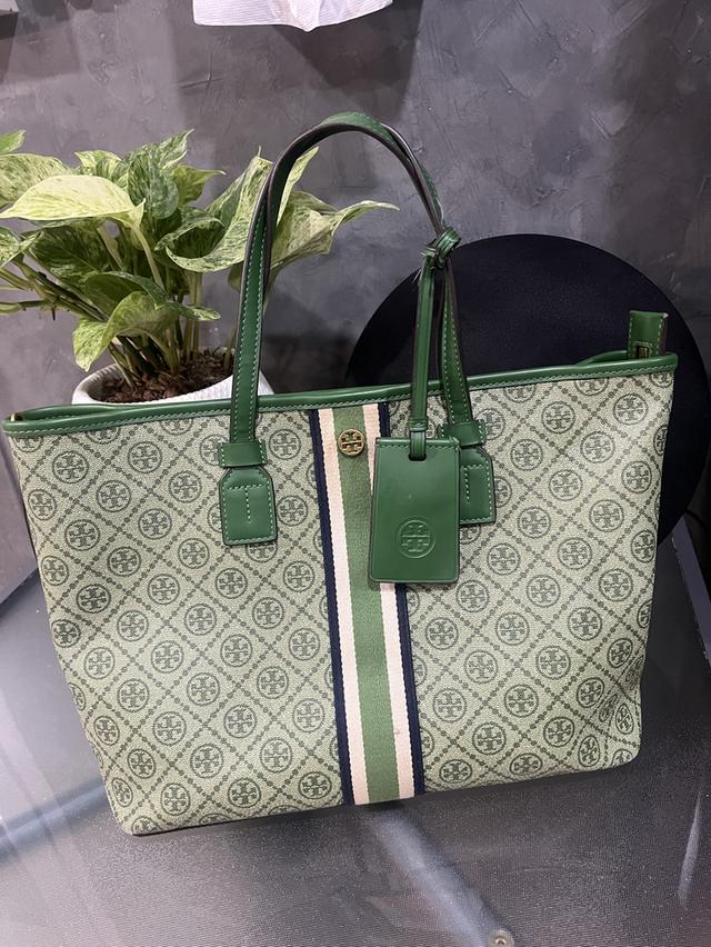 กระเป๋า รองเท้า มือสอง รูปที่ 3