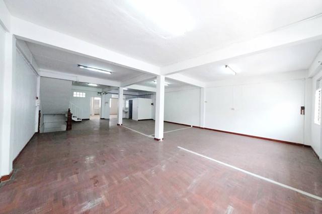 Central Rama 9 90 ม.รถไฟฟ้า ให้เช่าอาคารพาณิชย์ 3 คูหา 69ตร.ว. 4 ชั้น 3 คัน 1056ตรม.ทางด่วนหลัก 2 สาย สถานีรถไฟฟ้า MRT พ 6