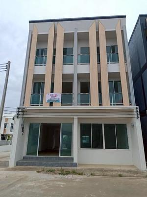 ขายด่วน!! ขายขาดทุน ราคาต่อรองได้อีก! โฮมออฟฟิศ 3 ชั้น ทำเลทองใจกลางพิษณุโลก 1