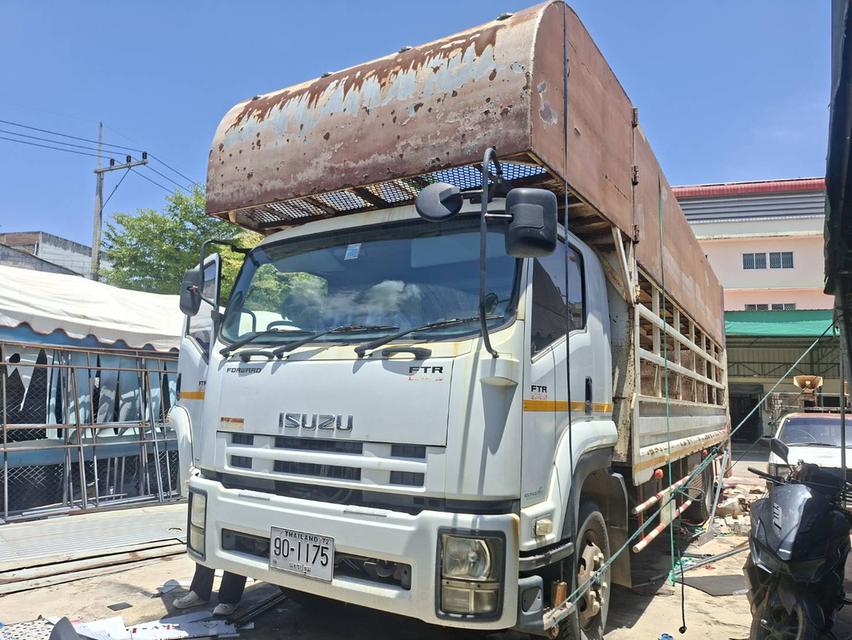 ขายมือสอง รถบรรทุก ISUZU FTR 6 ล้อ รูปย่อยที่ 2